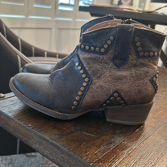 Circle G Boots handcrafted in Mexico size 7 excellent condition star design - Picture 3 of 13